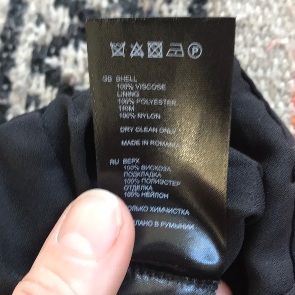 Reiss Tap Short - Picture 4 of 6